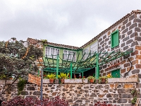 Teror